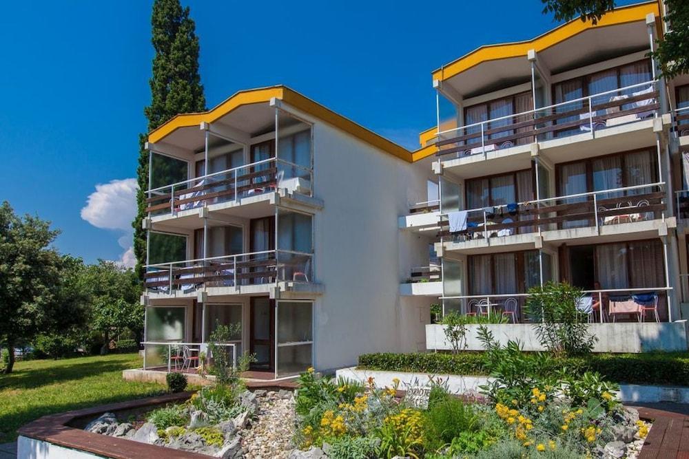 Hotel Slaven Selce Dış mekan fotoğraf