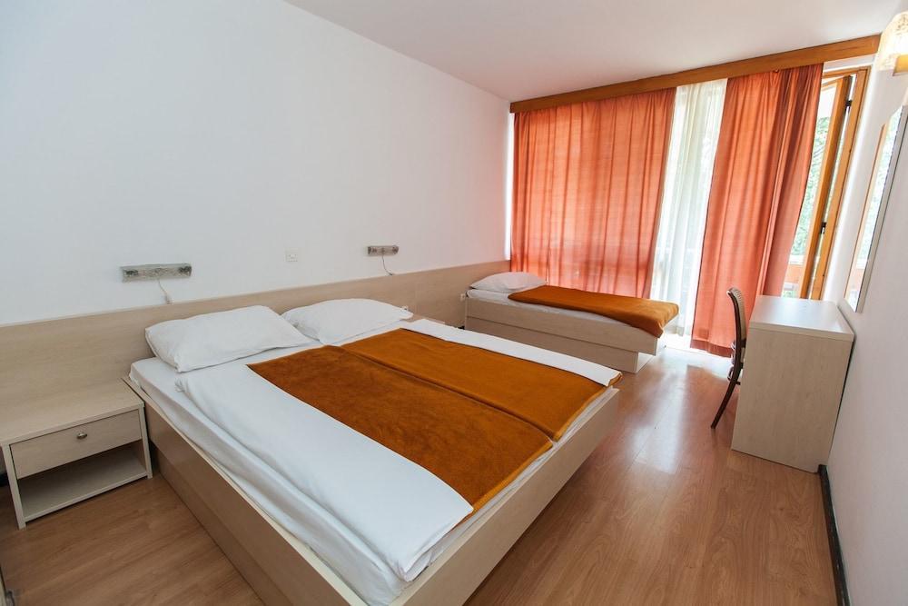 Hotel Slaven Selce Dış mekan fotoğraf