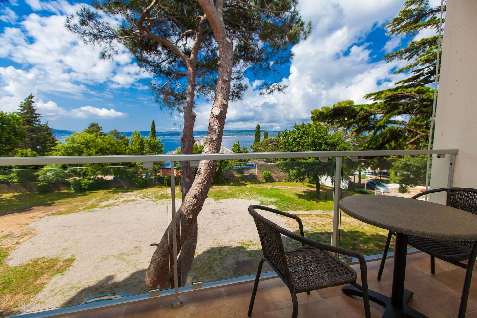 Hotel Slaven Selce Dış mekan fotoğraf
