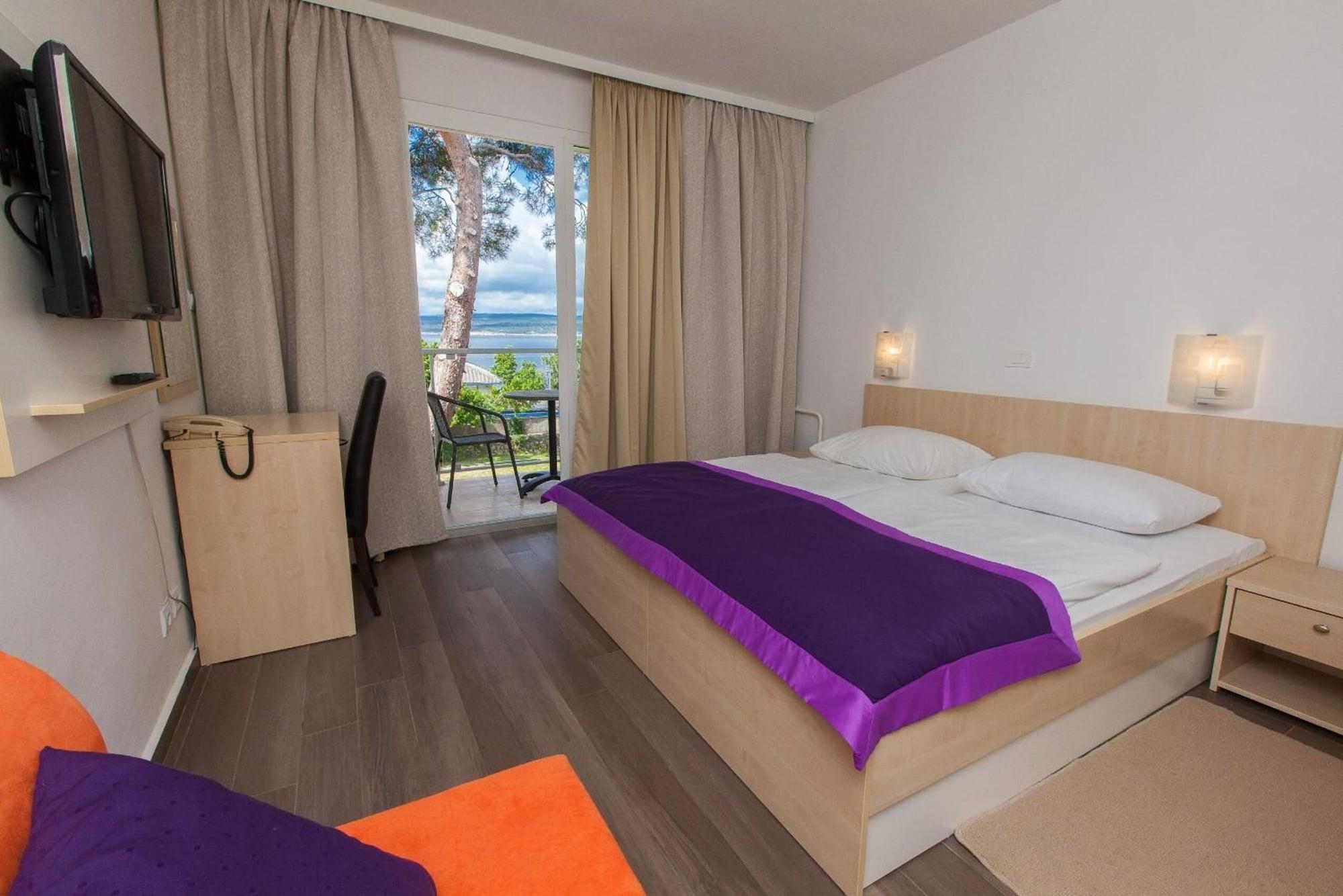 Hotel Slaven Selce Dış mekan fotoğraf